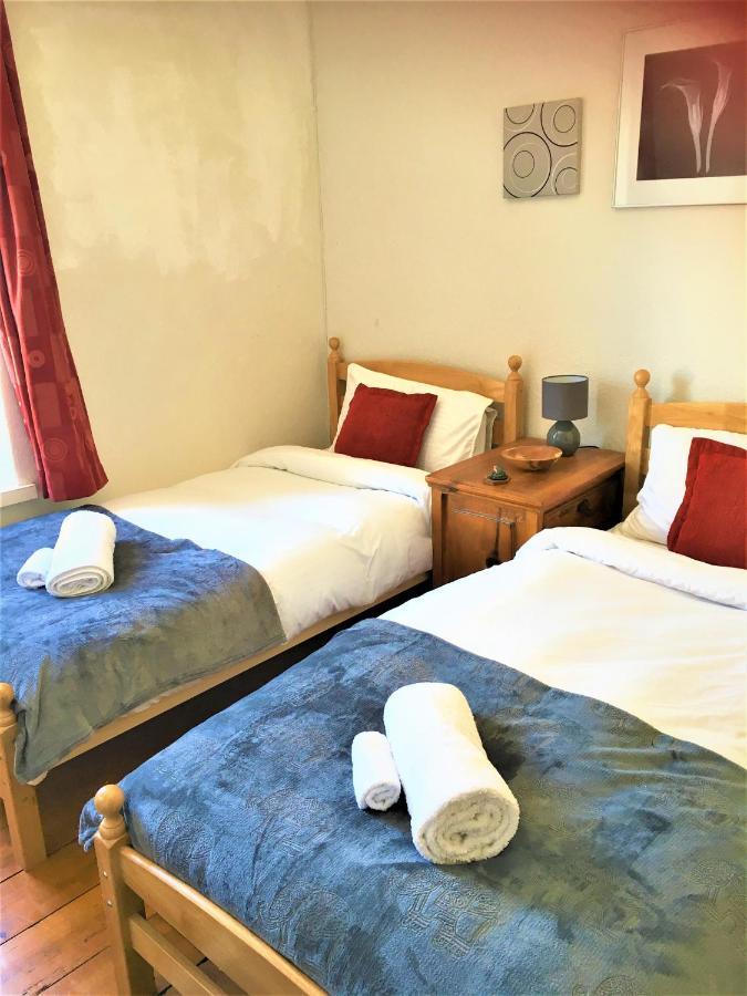 Llanboidy Heddfan Bed & Breakfast エクステリア 写真