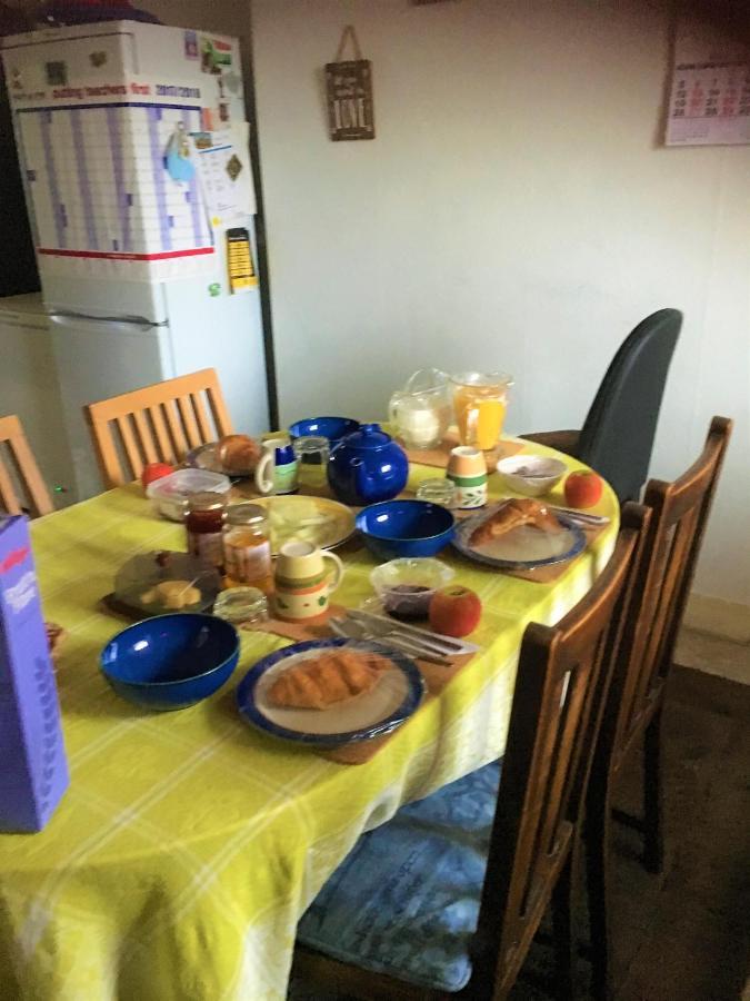 Llanboidy Heddfan Bed & Breakfast エクステリア 写真
